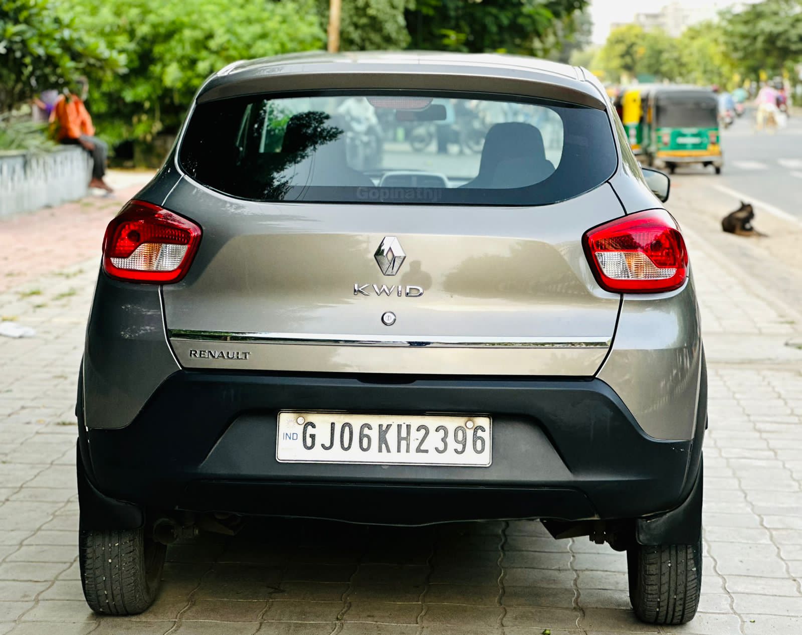 View Renault KWID - Image 3 | Reseller Bazzar Renault KWID - Image 3 in Vadodara